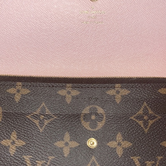 Louis Vuitton wallet - Picture 5 of 8